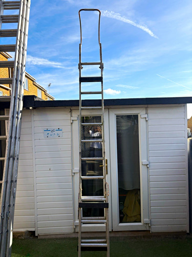 Aluminium extension ladder - aluminium,
